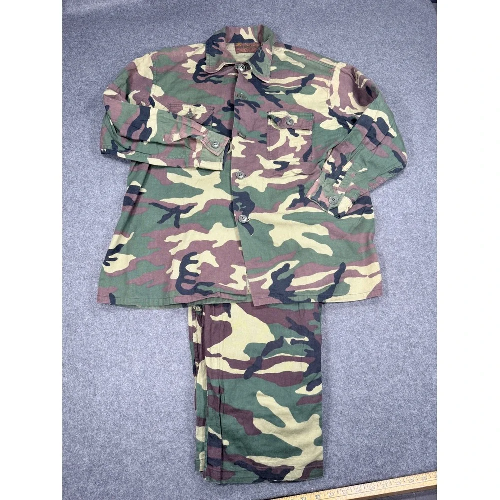 Caliber Sportsmans Apparel Mens Woodland Camo 2 Piece Set Jacket Pants Cotton